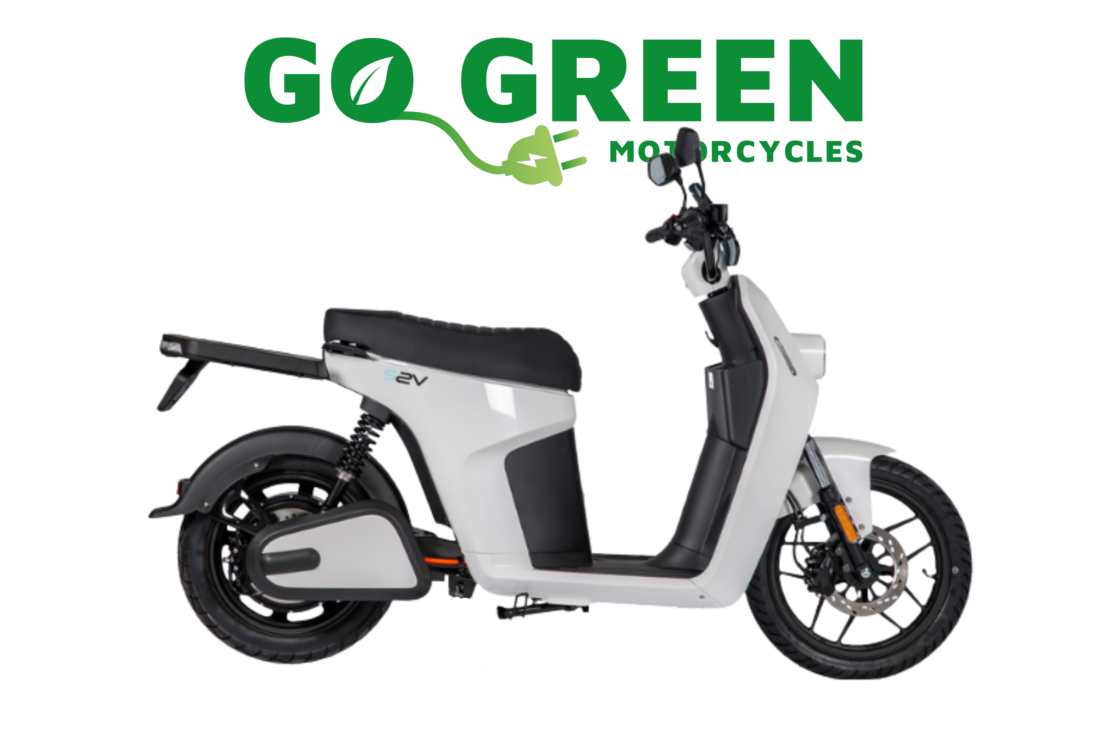 VS2 Vmoto electric moped facing right