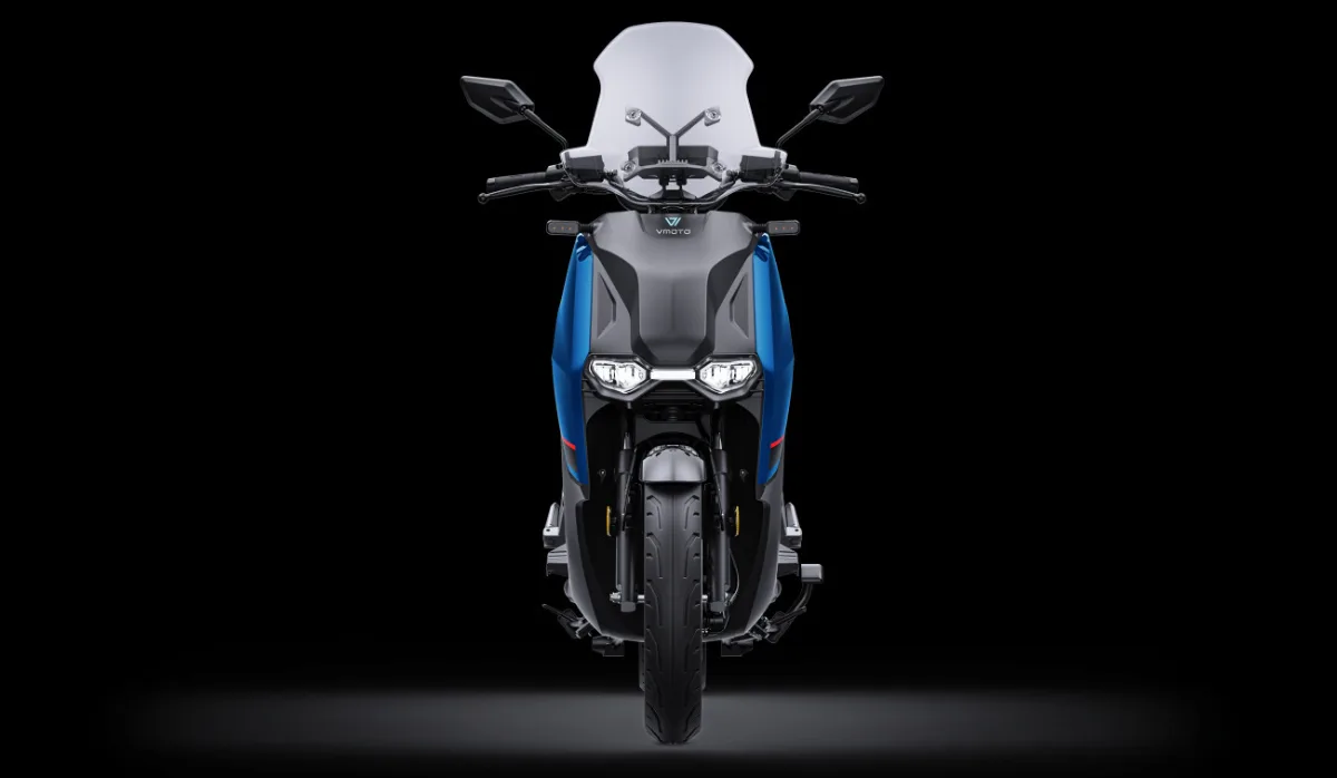 Super Soco CPX in blue and black forward facing
